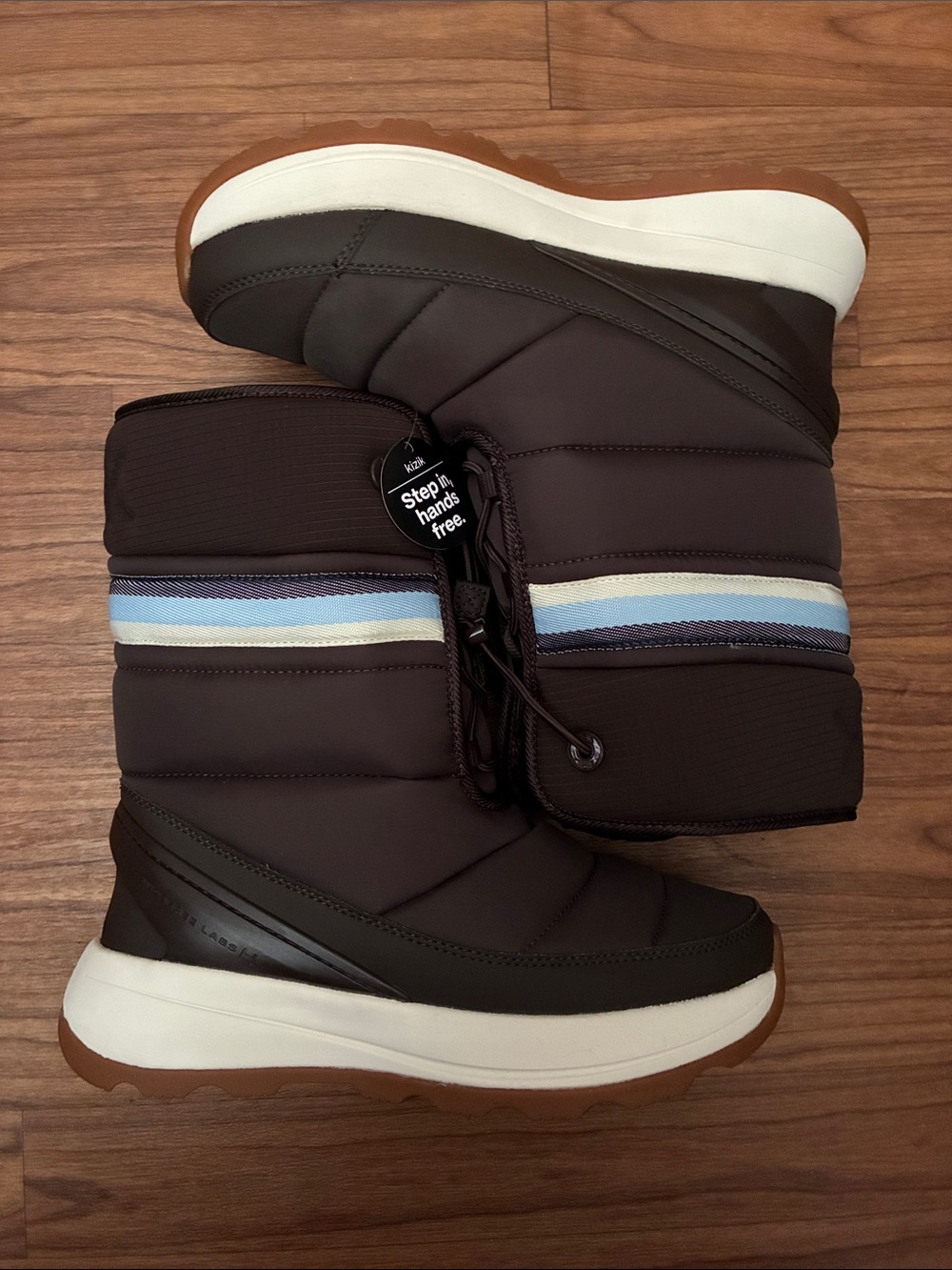 Kizik Snow Boots size 9